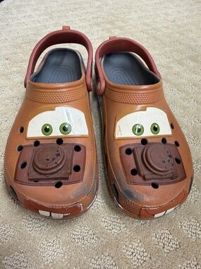 Tow Mater Crocs - Men's 7, Women's 9